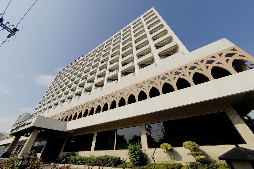 Mido Hotel Bangkok Exterior foto